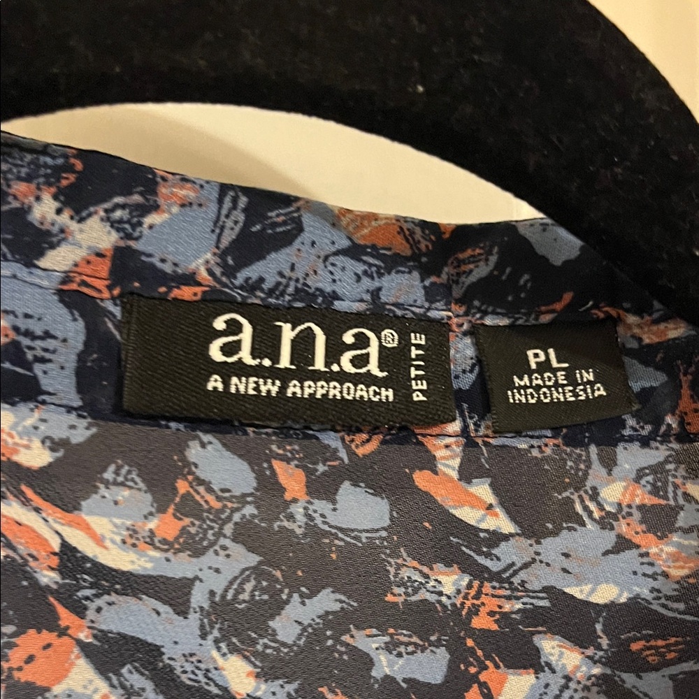 a.n.a Women's Multicolor Patterned Blouse - Picture 2 of 3